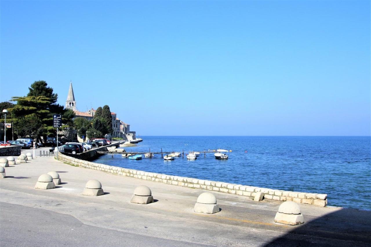 Eva - Storia Parentina Poreč Exterior foto